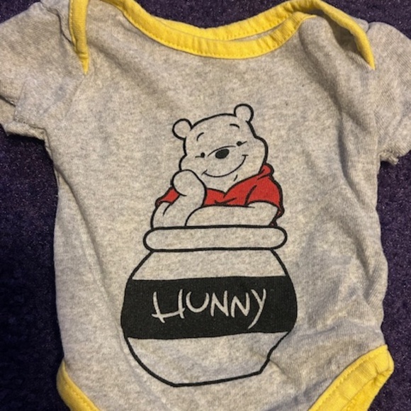 Disney Winnie the Pooh short onesie and footed onesie set -3-6 Months - Picture 2 of 5